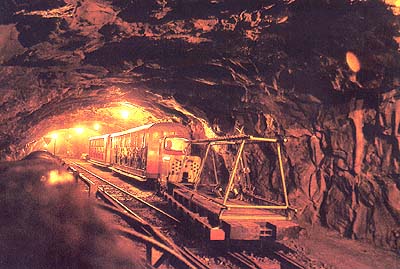 Narrow gauge tunnel